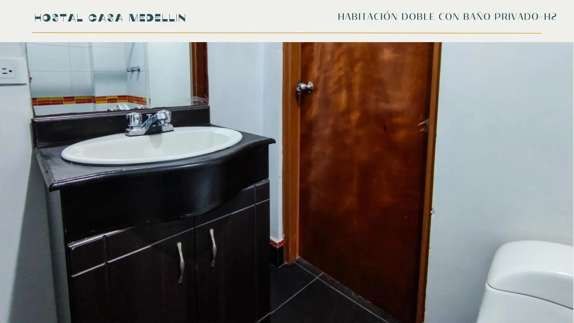 Hostal Casa Coliving Medellin Πανσιόν